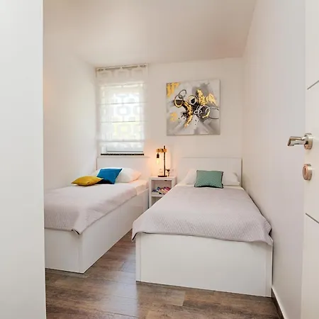 Basic Apartmán Vir