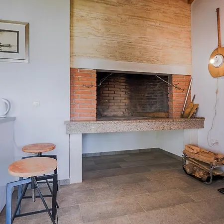 Basic Apartment *